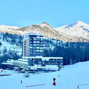 Appartement Aux Pieds, Vars (Hautes-Alpes)